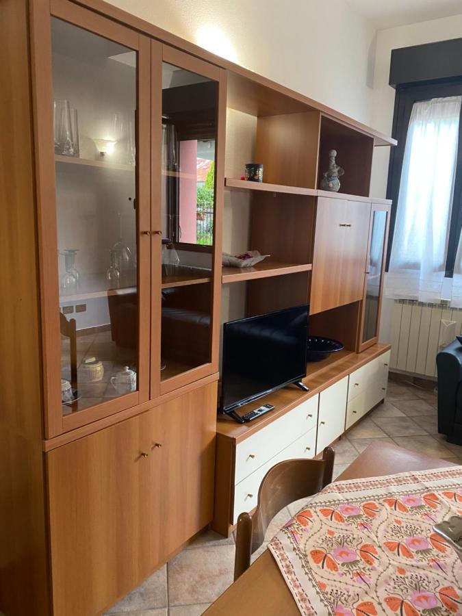 Casa Silvana Turate Bagian luar foto